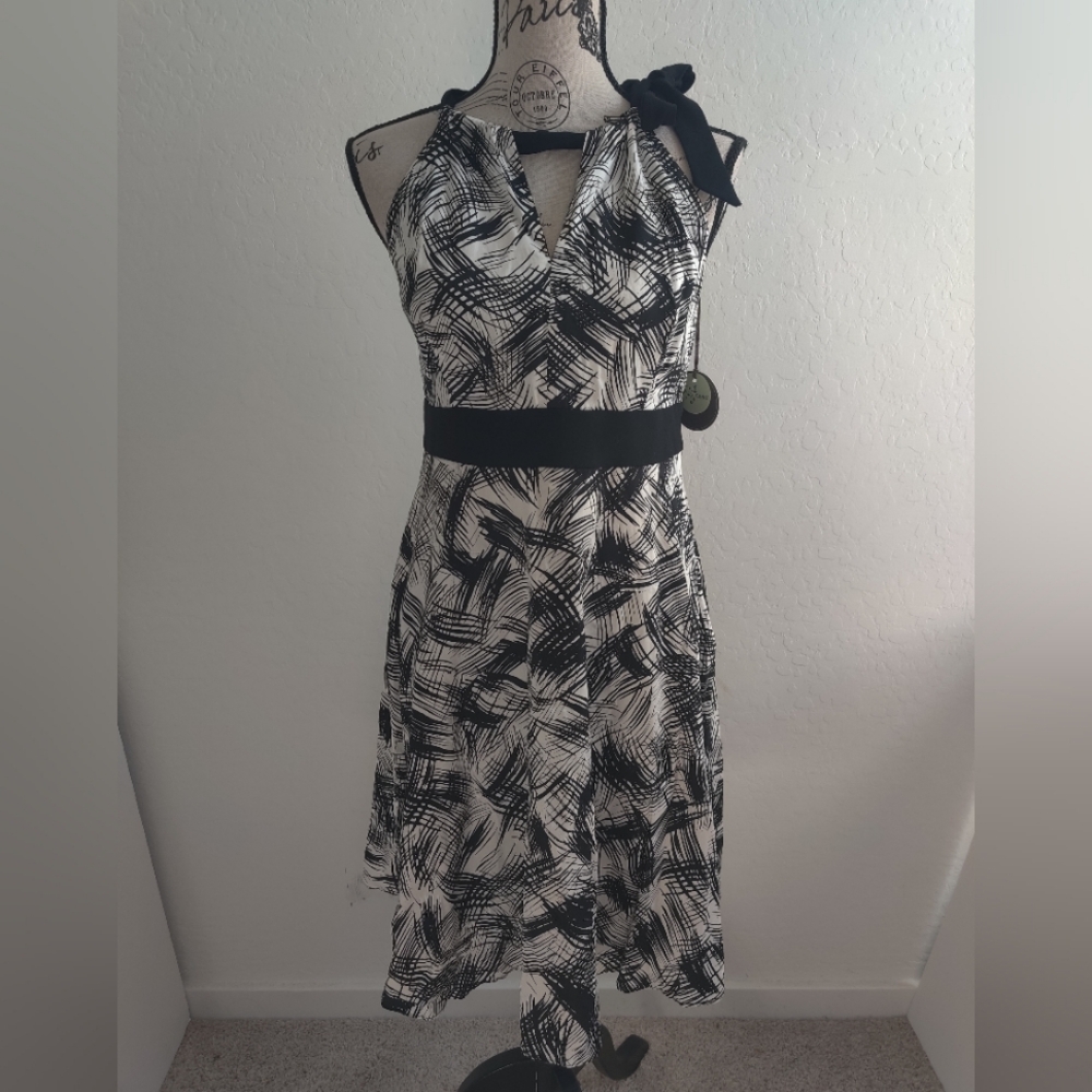 🆕 Eva Franco by Anthropologie Black & white halter Pop art midi cotton dress_10